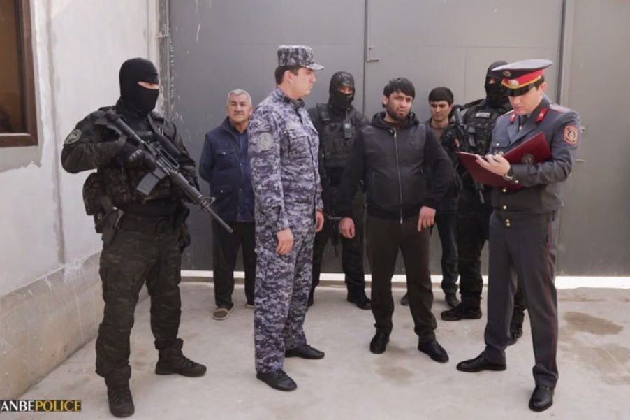 Душанбе: ОПГ из четырёх человек задержана за убийство и серию тяжких преступлений