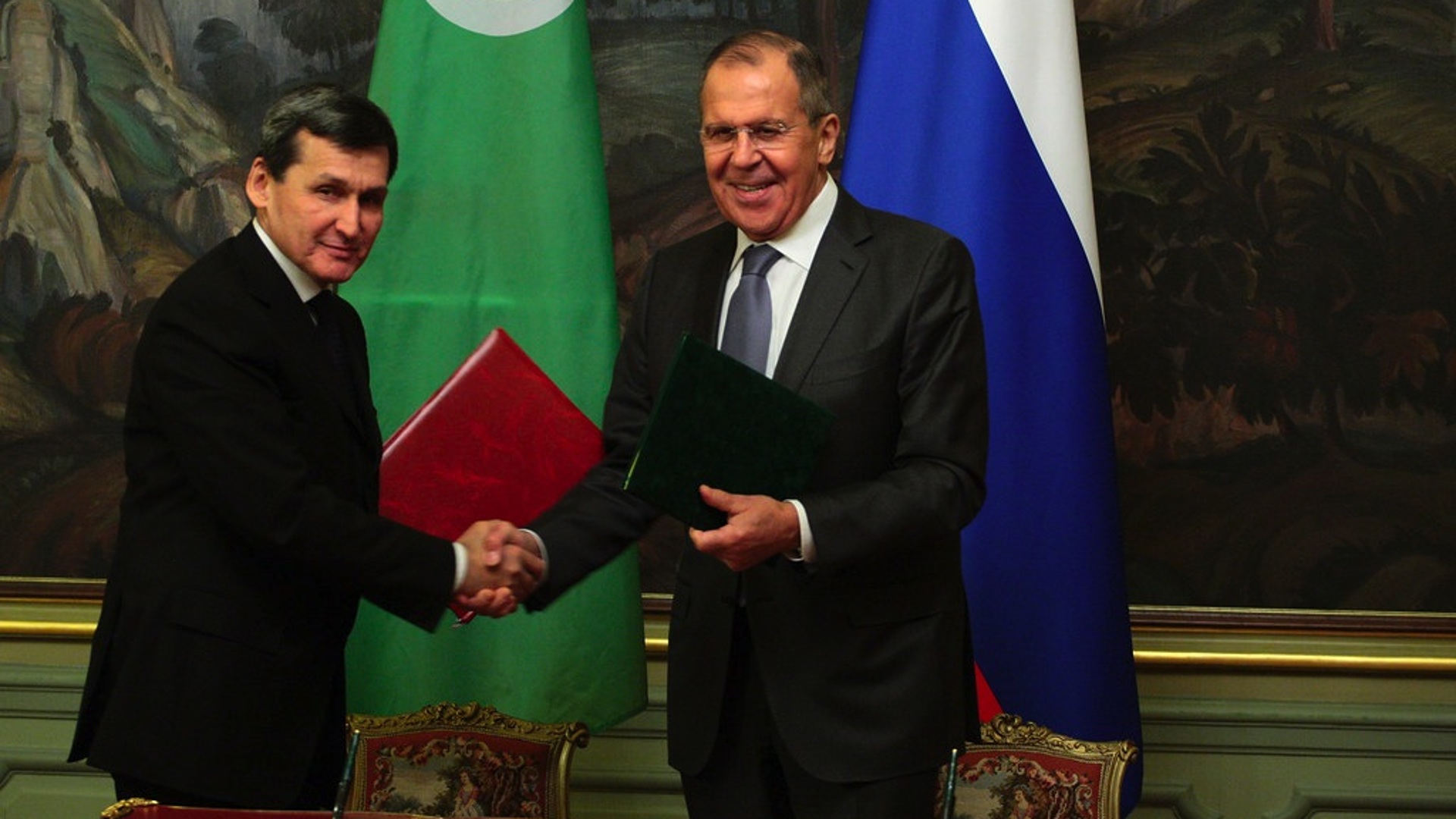 Главы МИД Туркменистана и России провели встречу в Москве