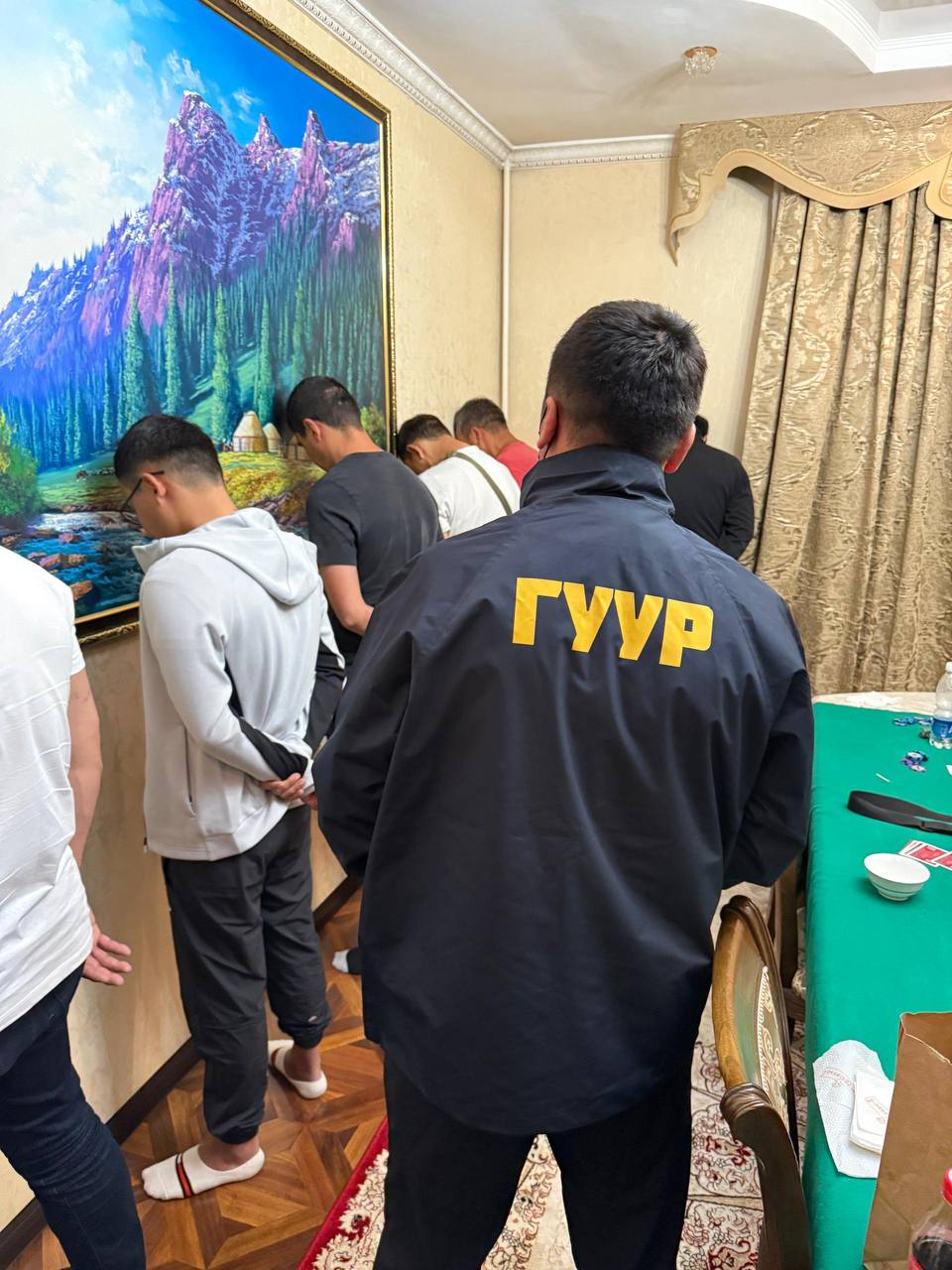 Подпольное казино в Бишкеке: задержаны организаторы азартных игр