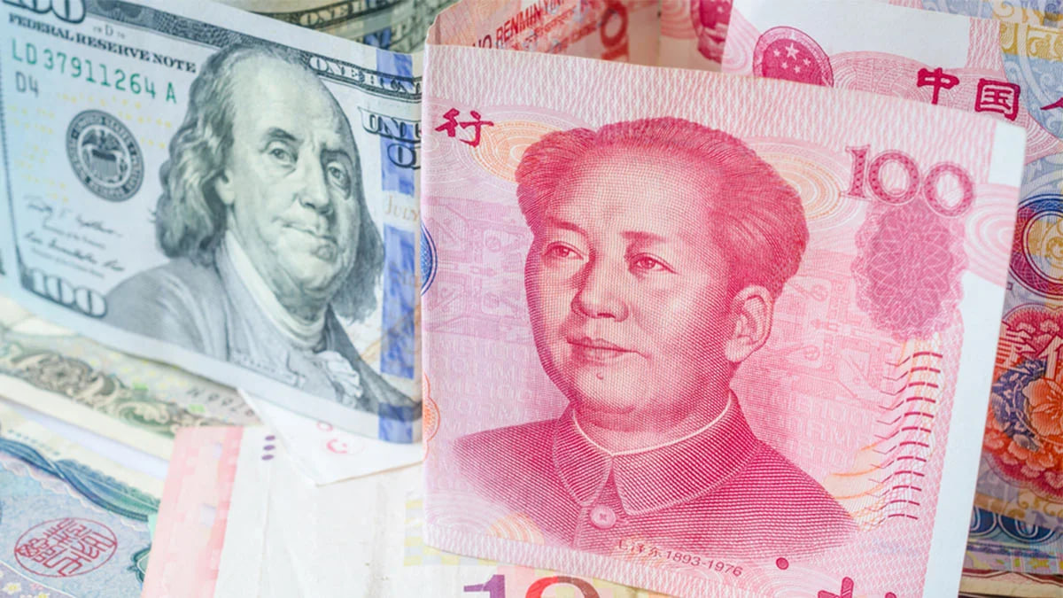 Юань крепчал: китайская валюта подвинет доллар в Центральной Азии?
