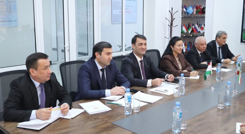 Таджикистан и Иран будут сотрудничать в области медицинского страхования