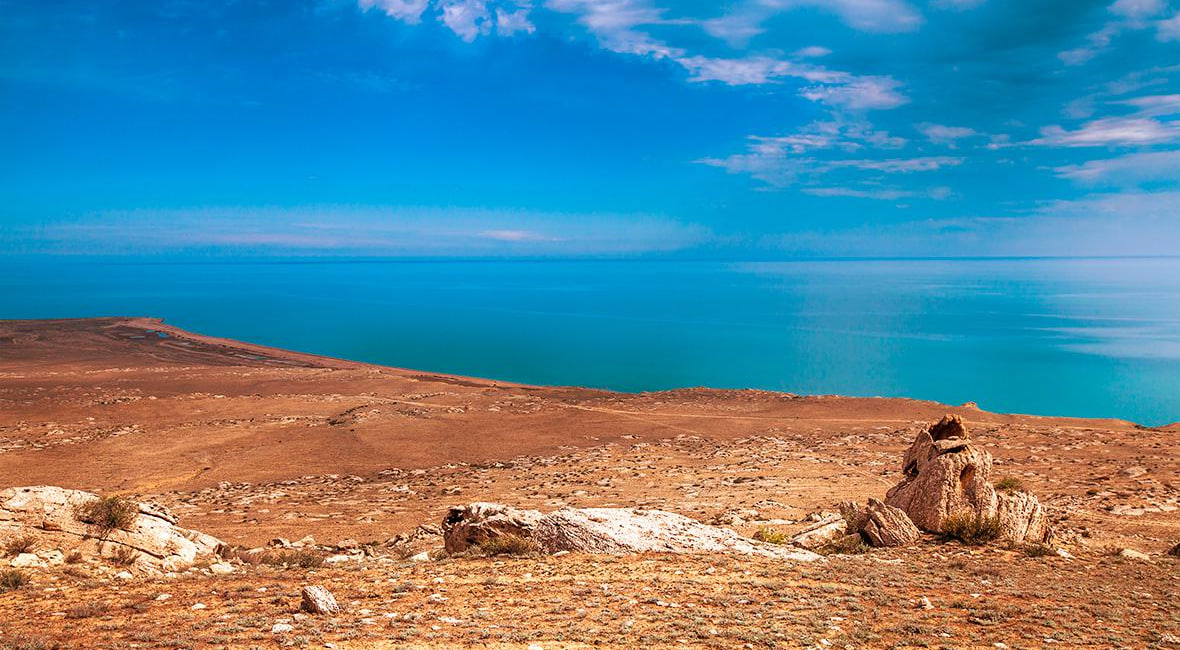 Токаев: Каспий на грани экологической катастрофы