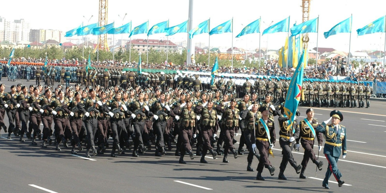 Власти Казахстана вновь решили сэкономить на параде в честь Великой Победы