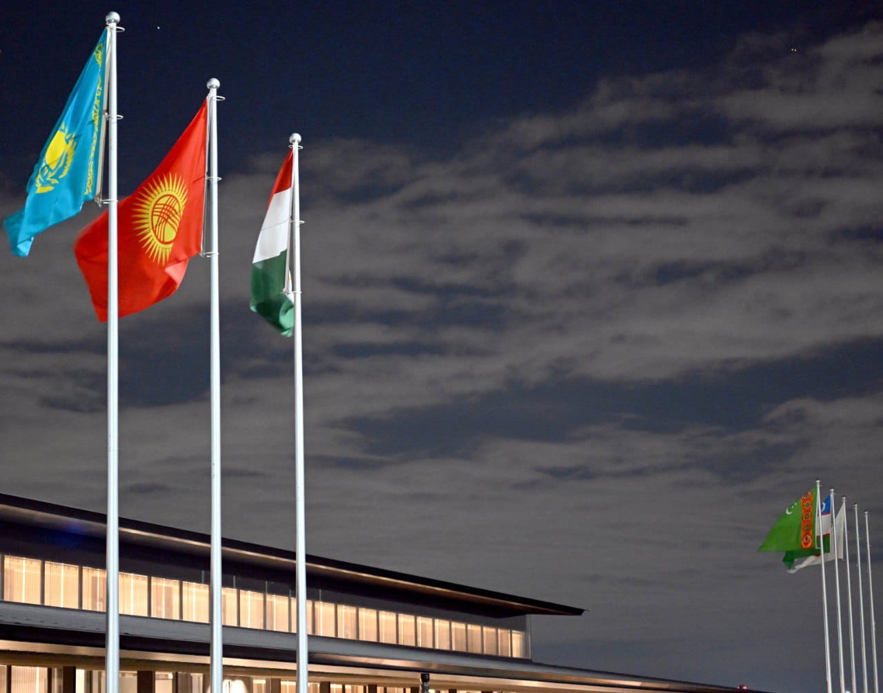 Саммит «Центральная Азия + Япония»: борьба за ресурсы и геополитическая дуэль с Китаем