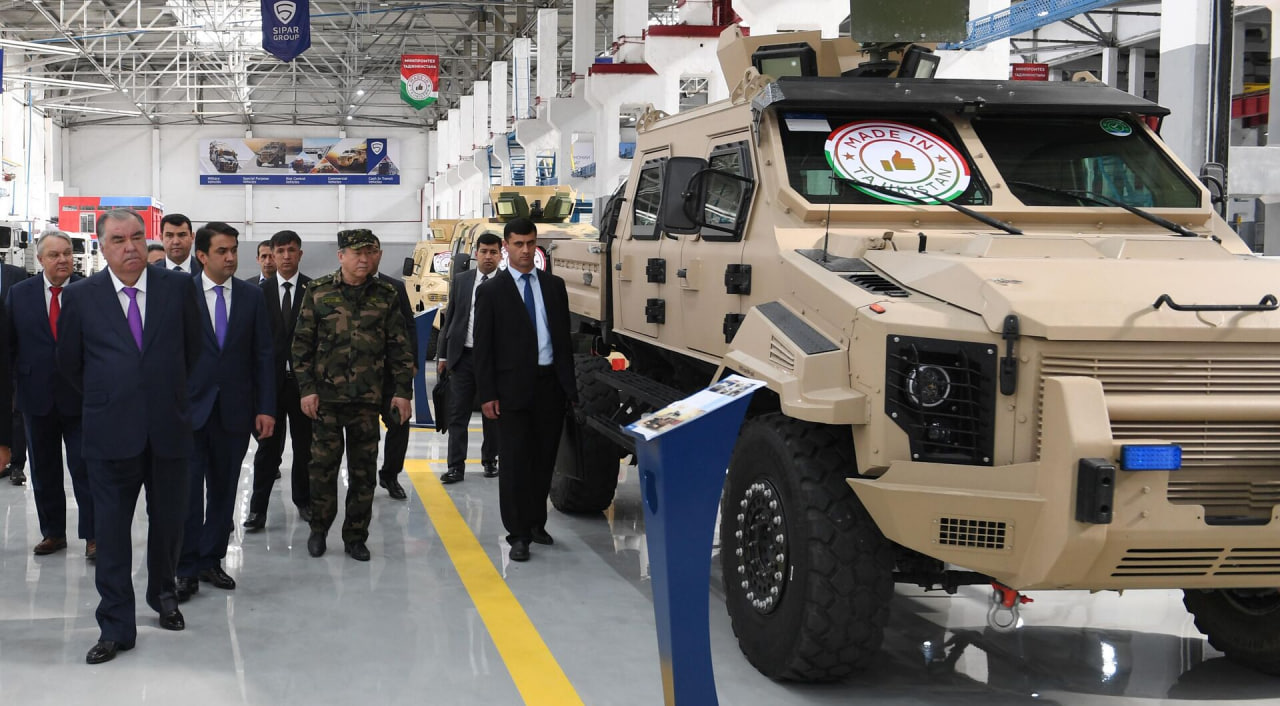 В Таджикистане начнут производить собственную бронетехнику