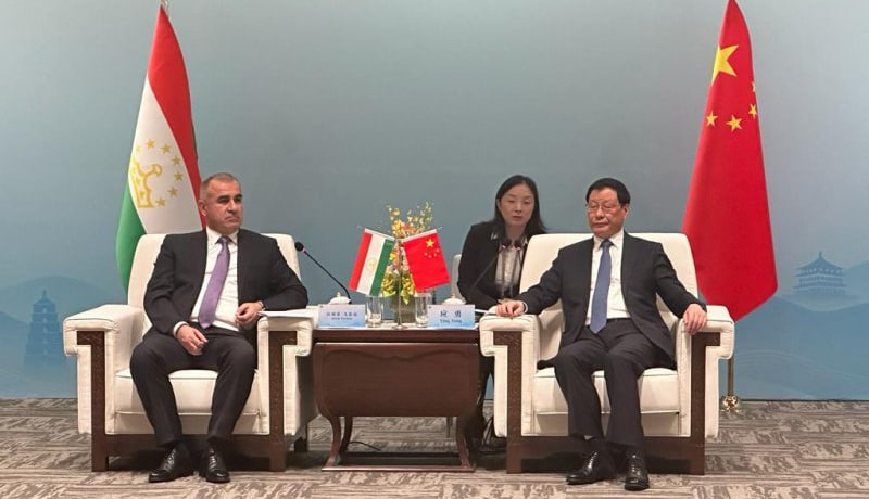 Генпрокуроры Таджикистана и Китая обсудили расширение сотрудничества