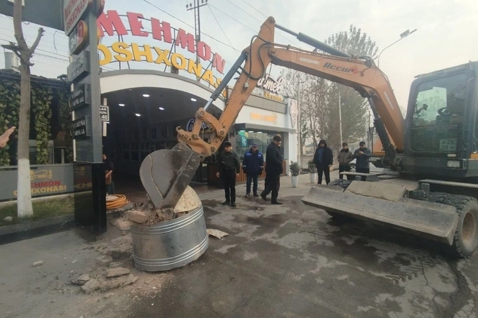 Борьба с загрязнением воздуха в Узбекистане: снос тандыров и критика «ручного управления»