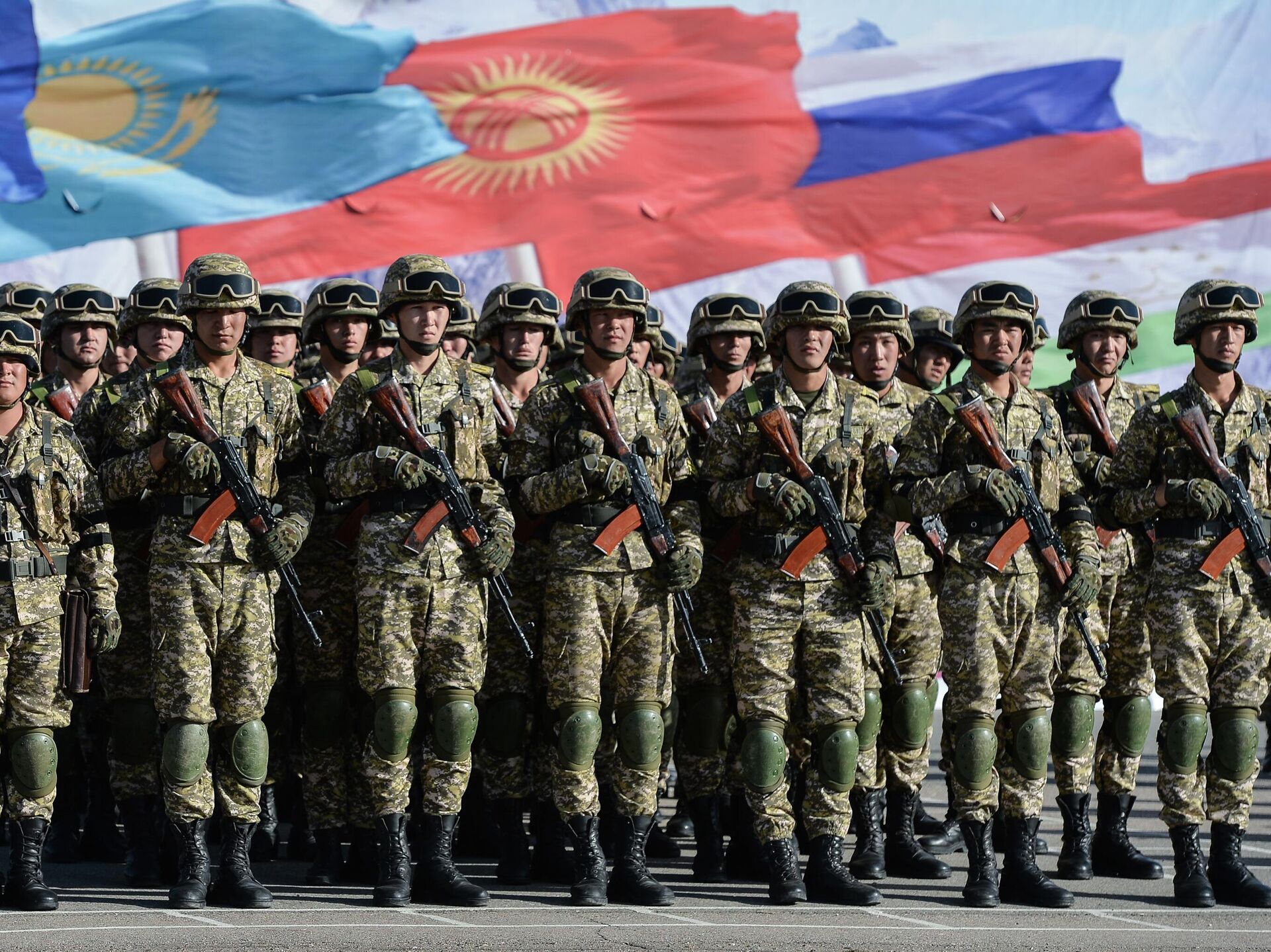 Военные Казахстана, России , Кыргызстана и Таджикистана проведут учения в Беларуси