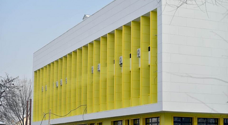 На месте особняка беглого президента Кыргызстана построили детский реабилитационный центр