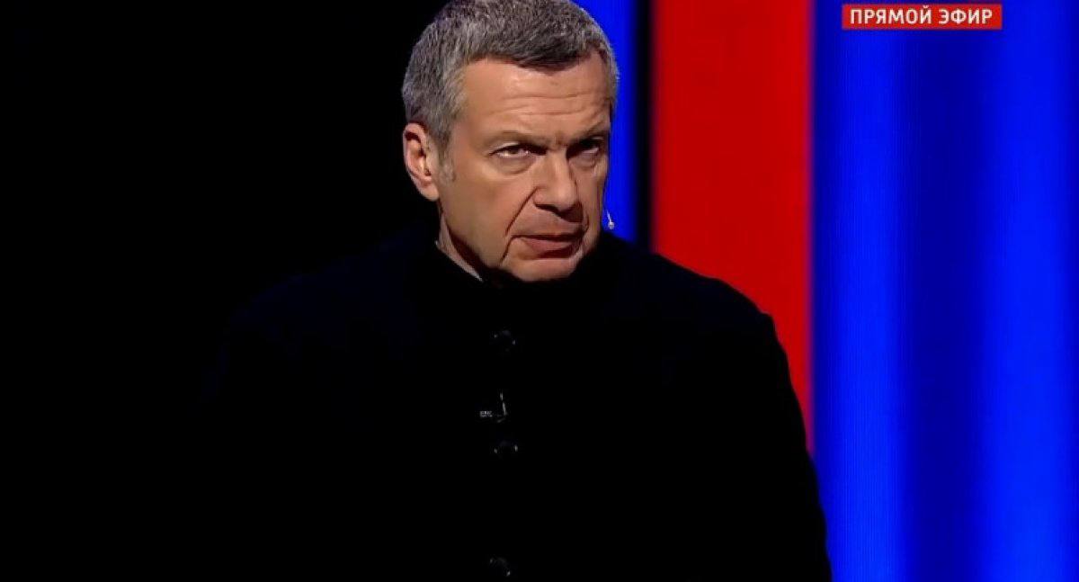 «Должна быть реакция». В Кыргызстане предложили запретить въезд Владимиру Соловьеву