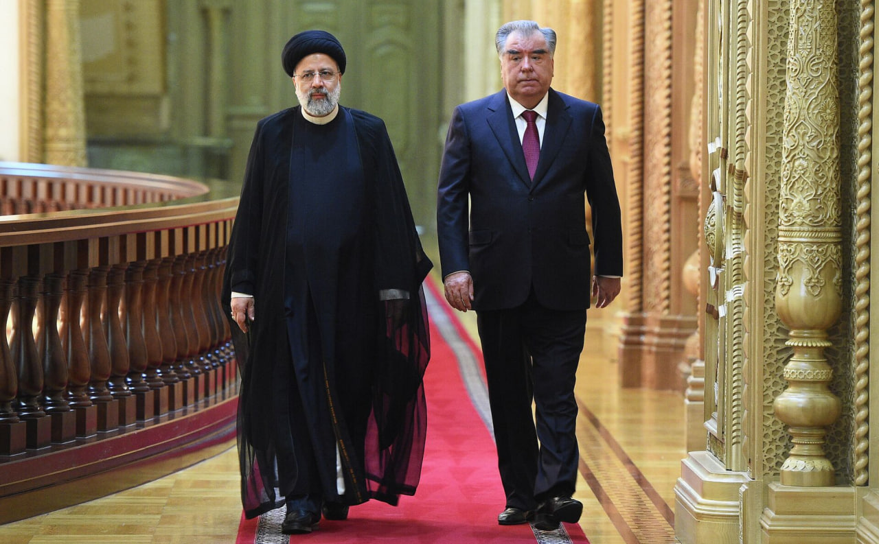 Президент Ирана посетит Таджикистан в составе торговой делегации