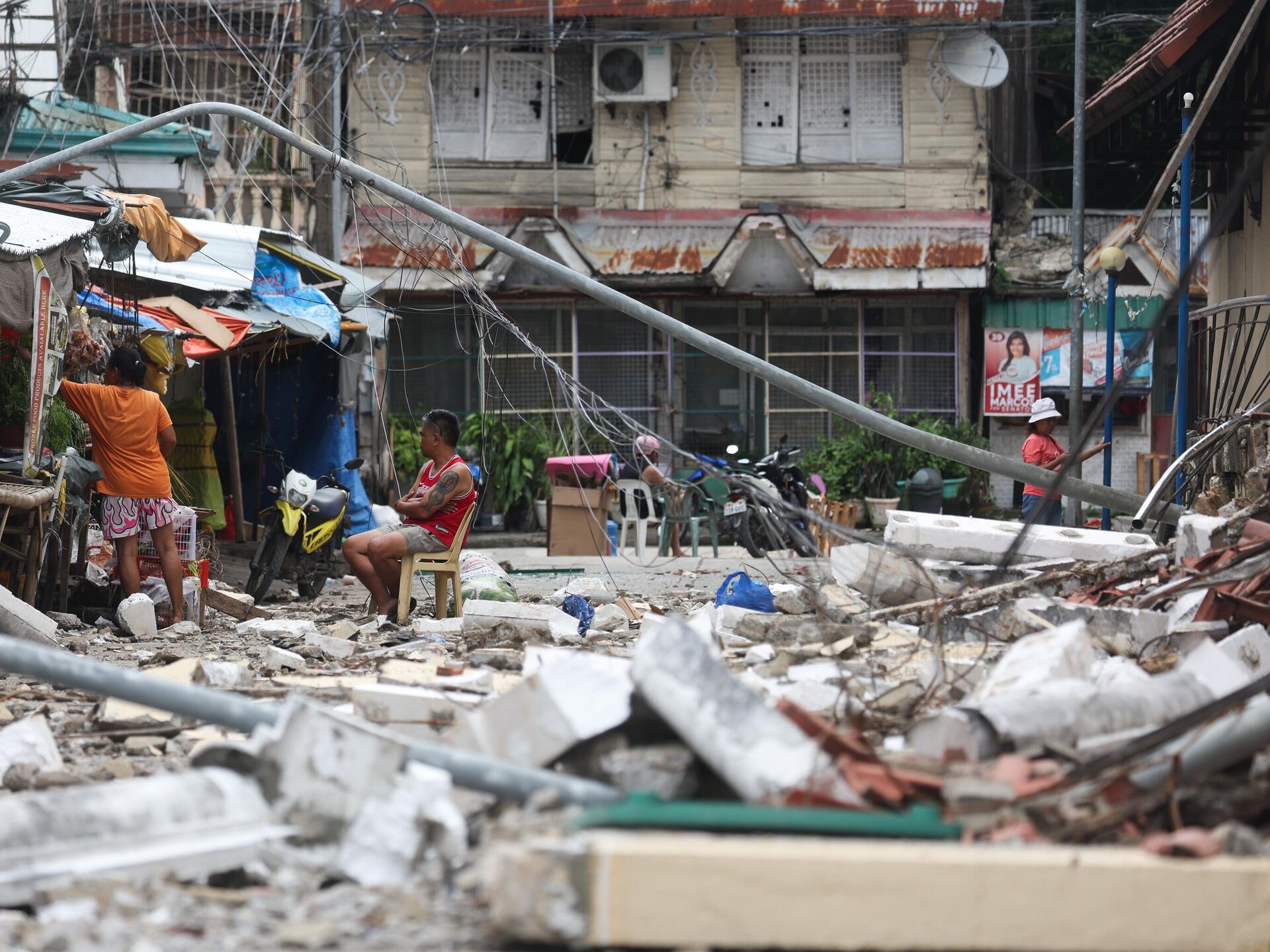 Стихийное бедствие на Филиппинах: землетрясение унесло жизни десятков людей
