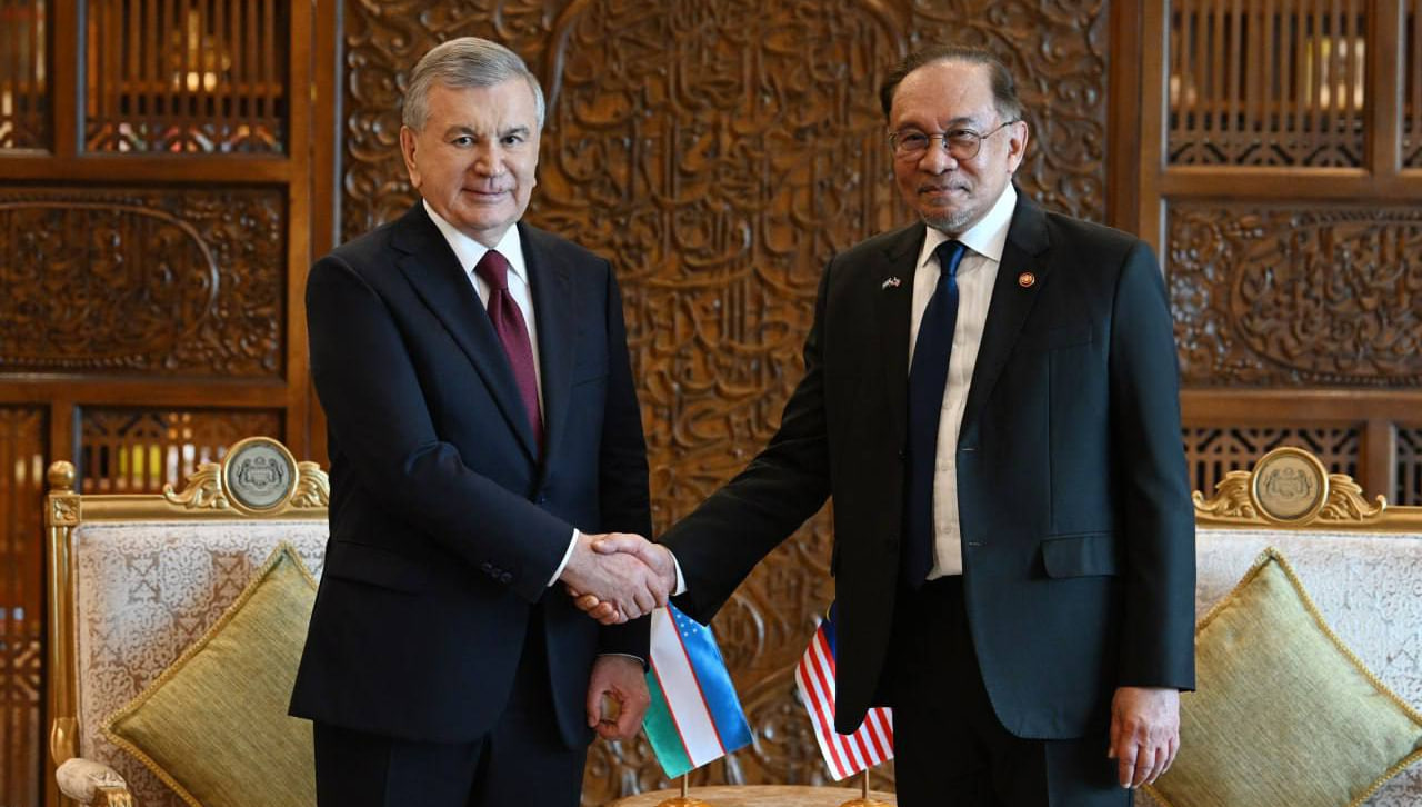 "Халяль" и "умные города": Узбекистан и Малайзия прокладывают путь инновационного сотрудничества