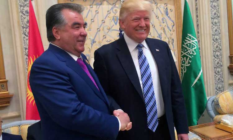 Таджикская оппозиция обратилась к Трампу с призывом надавить на Рахмона по вопросу политзаключённых