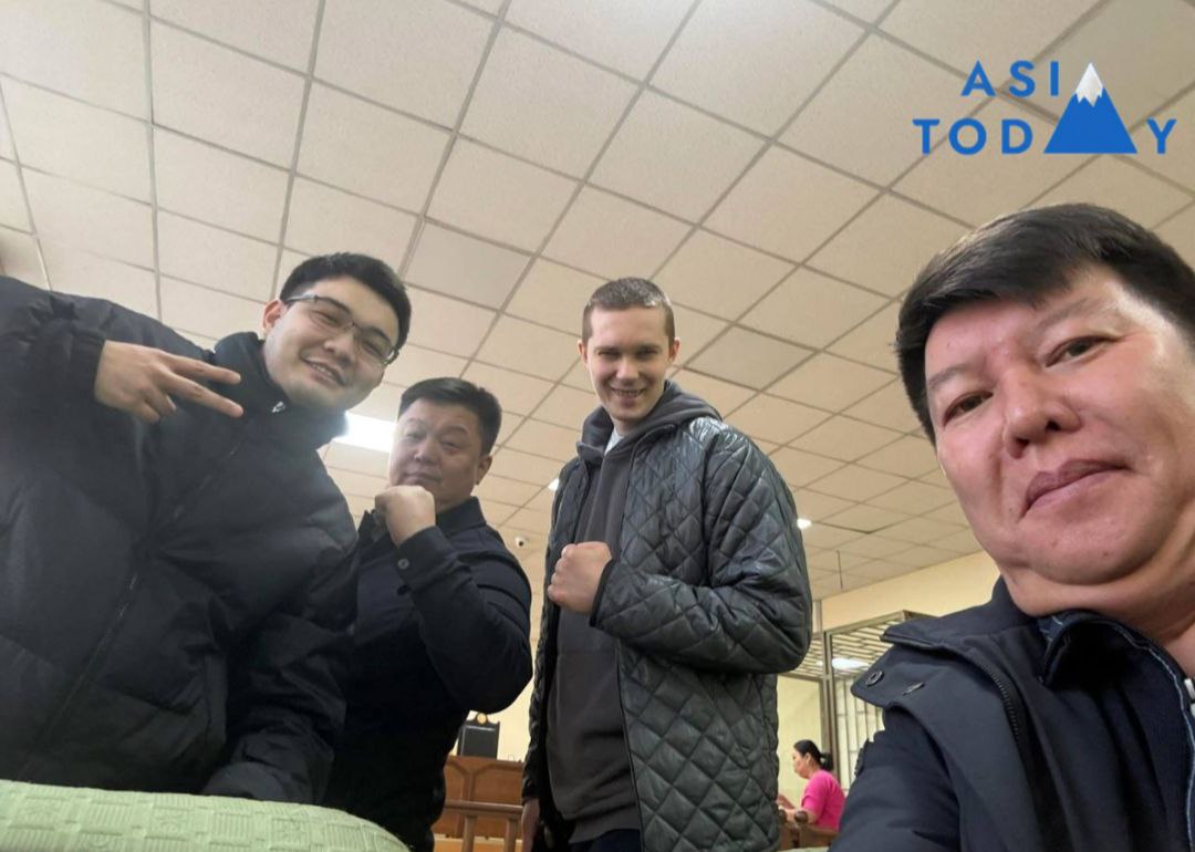 Бишкекский горсуд освободил бывших операторов «Клоопа» и назначил им пробацию