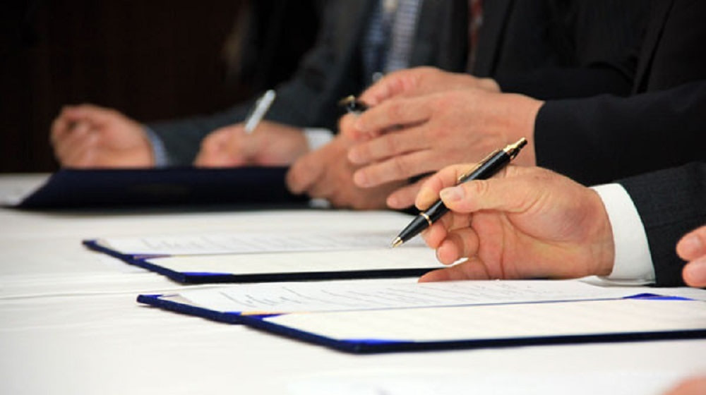 Таджикистан и Россия подписали меморандум о сотрудничестве в сфере строительства и ЖКХ